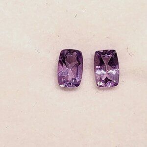 Rose de France Amethyst set of 2 gemstones 6x4mm .86 tcw